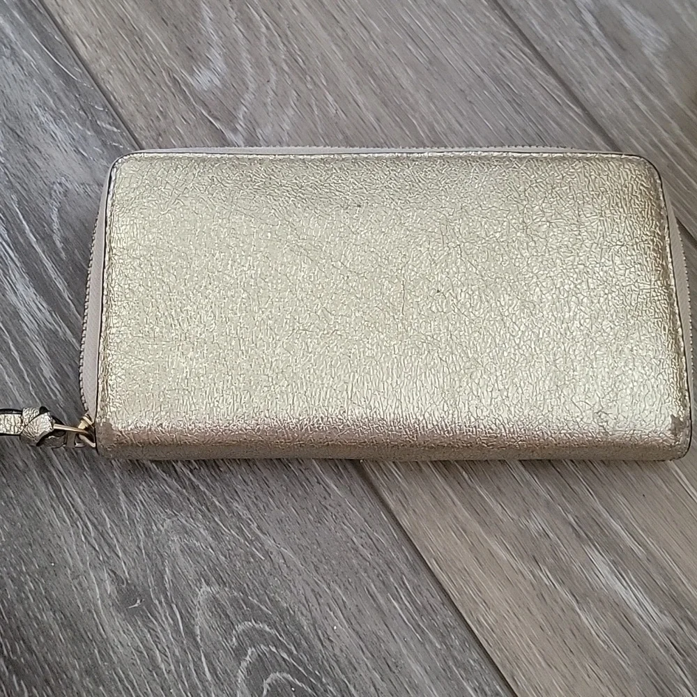 Wallet - Picture 3 of 5